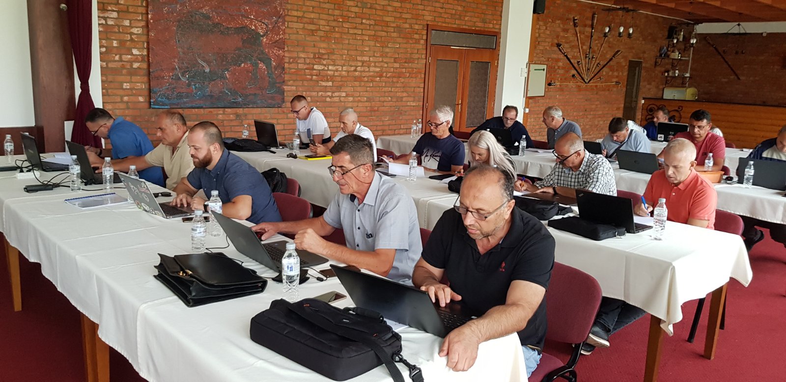 Mbahet Klinika e vëzhguesve